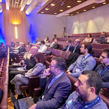 The Free Trade Zone Incubator holds a meeting between investors and startups at the Blue Zone Forum